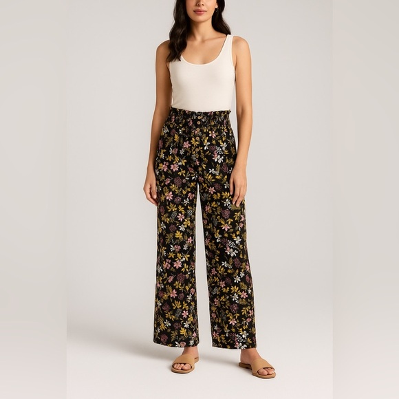 Pink Rose Smocked Waist Wide-Leg Floral Pants Size Small Lightweight | Comfy Fit - Picture 1 of 8